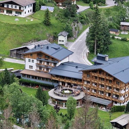 Hotel Kaerntnerhof Хайлигенблут Экстерьер фото