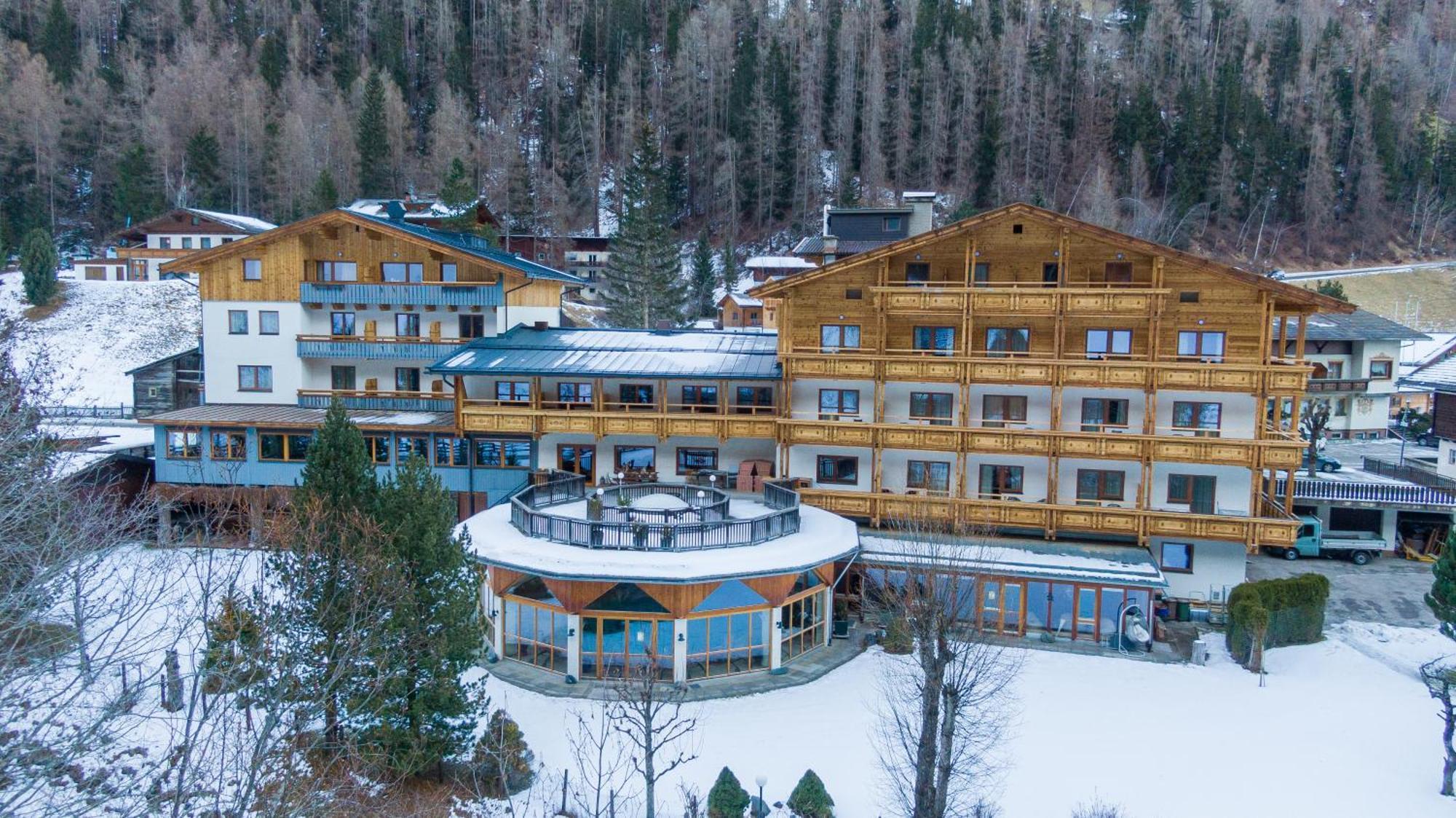 Hotel Kaerntnerhof Хайлигенблут Экстерьер фото