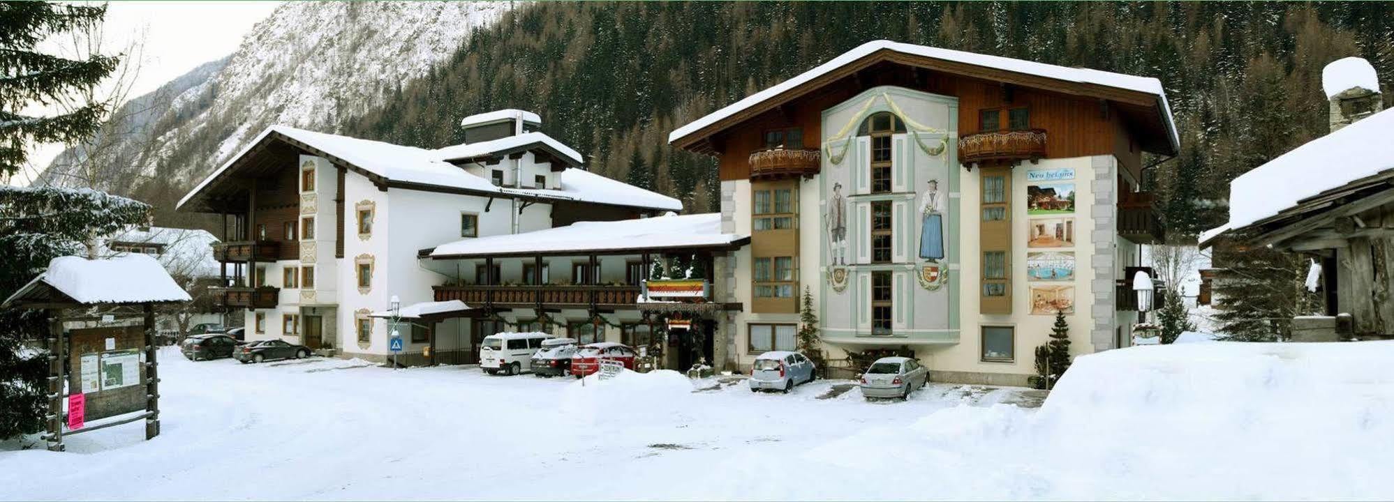 Hotel Kaerntnerhof Хайлигенблут Экстерьер фото